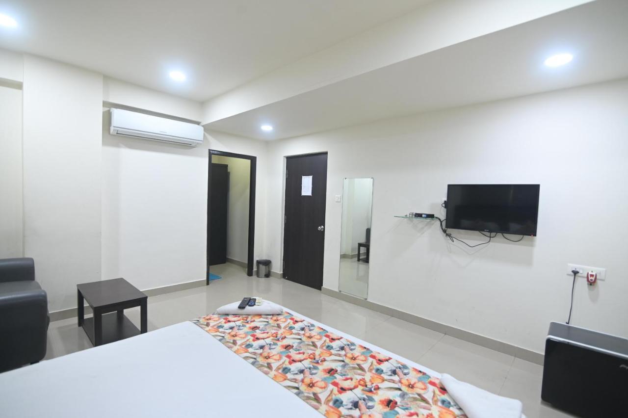 Nk7 Guest House Kolkata Luaran gambar