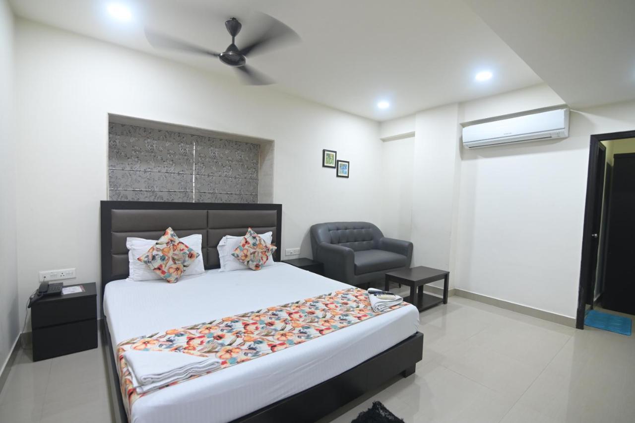 Nk7 Guest House Kolkata Luaran gambar